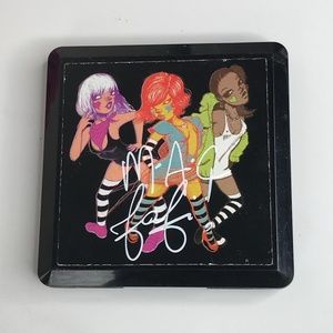 MAC Cosmetics FAFI EYES 2 Eyeshadow Quad 4 Colors